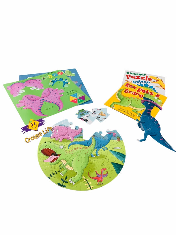 Dinosaur play pack